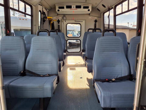 2018 Ford E-Series E-450 SD