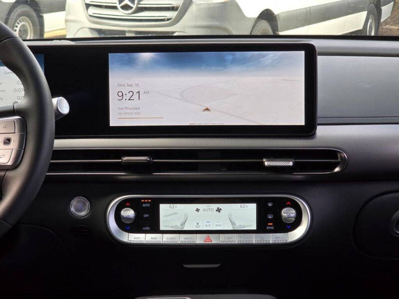 2025 Genesis GV60 Performance