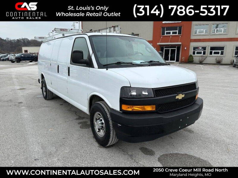 2022 Chevrolet Express 2500