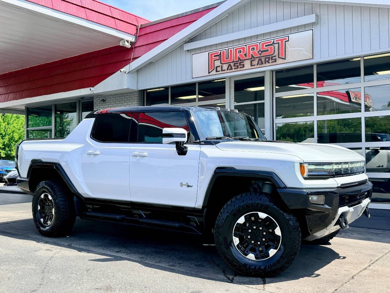 White 2023 GMC Hummer EV Pickup Pickup Truck All-Wheel Drive 1-Speed Automatic