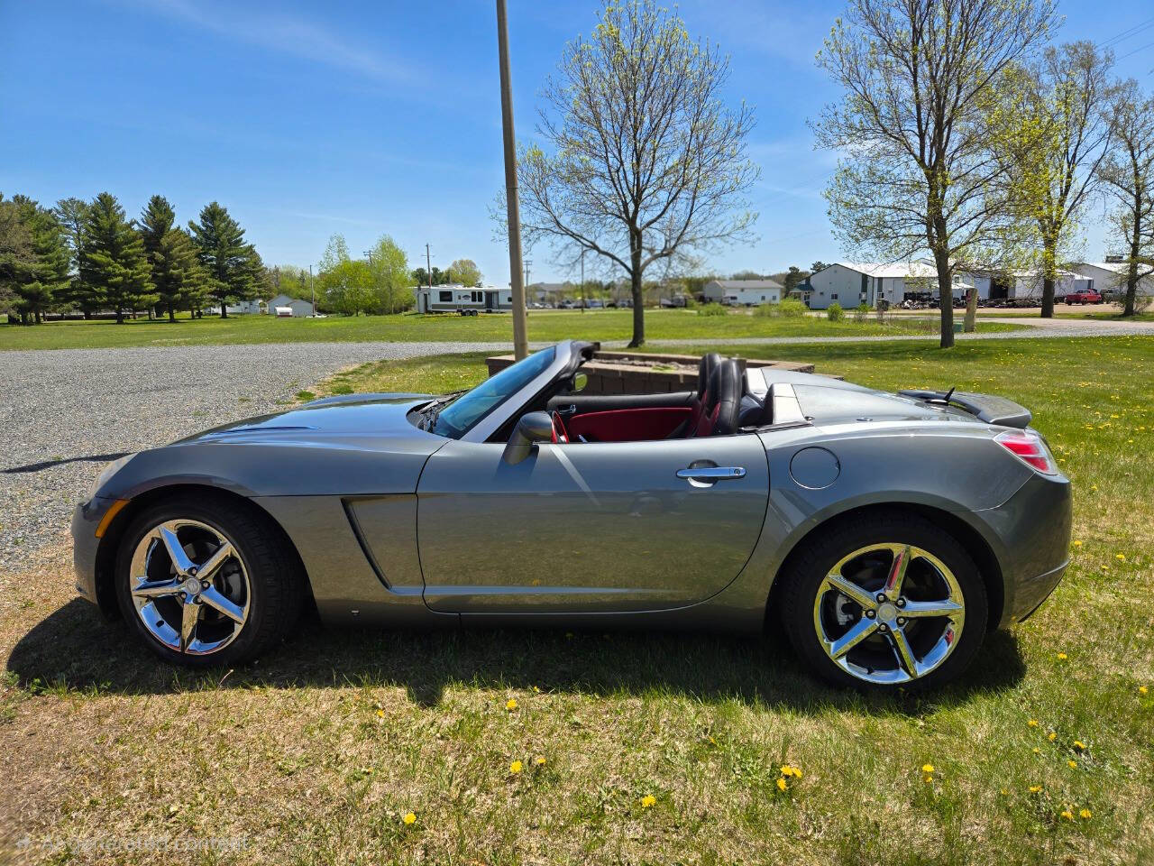 2007 Saturn SKY 17