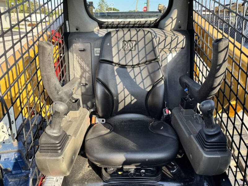 2021 Caterpillar 249d3