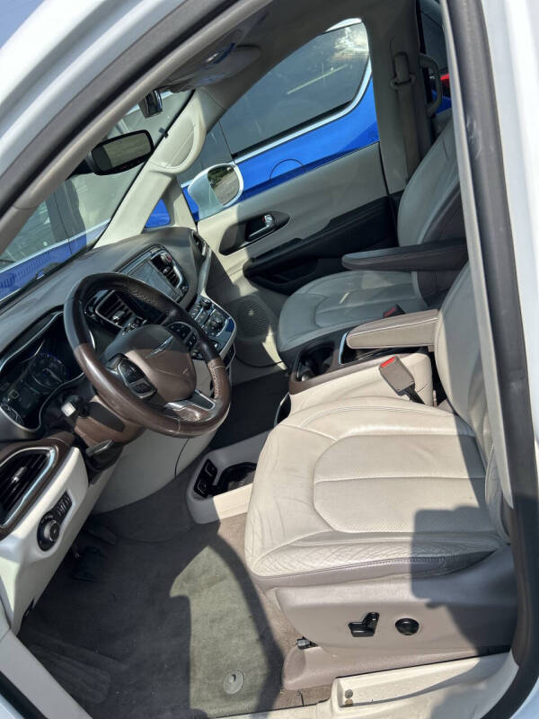 2019 Chrysler Pacifica Touring L Plus
