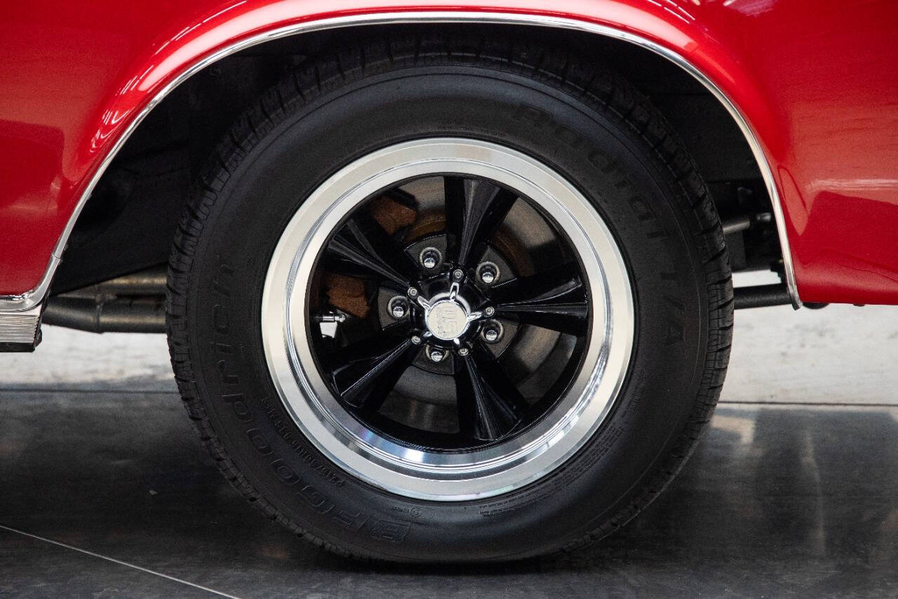 1965 Dodge Coronet 16
