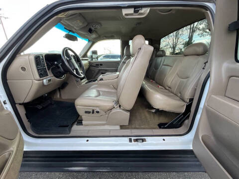 2005 GMC Sierra 2500HD