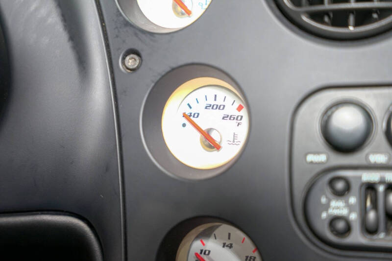 2004 Dodge Viper SRT-10