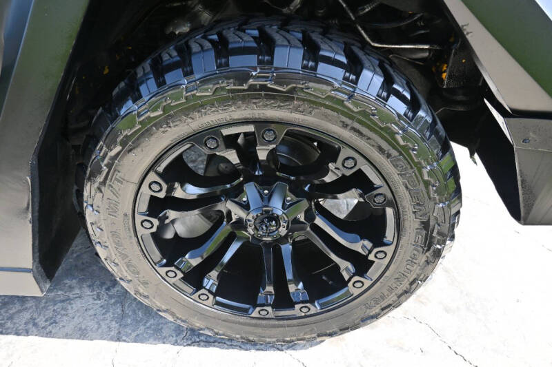 2003 HUMMER H2