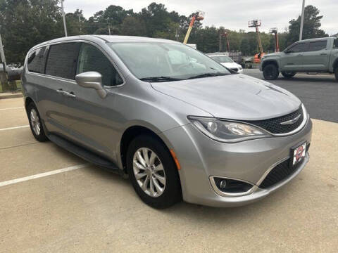 2019 Chrysler Pacifica Touring Plus