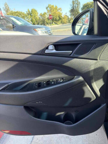 2017 Hyundai Tucson SE Plus
