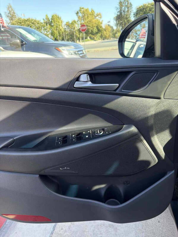 2017 Hyundai Tucson SE Plus