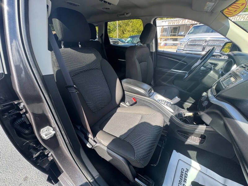 2020 Dodge Journey SE Value