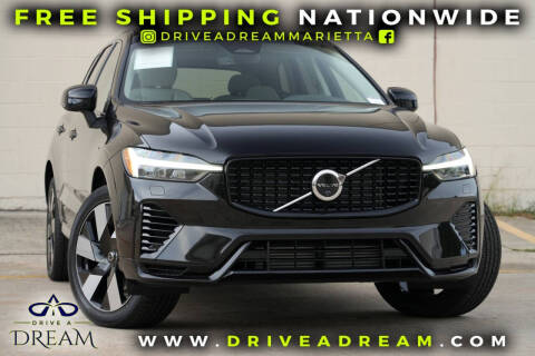 2025 Volvo XC60 T8 Plus Dark Theme