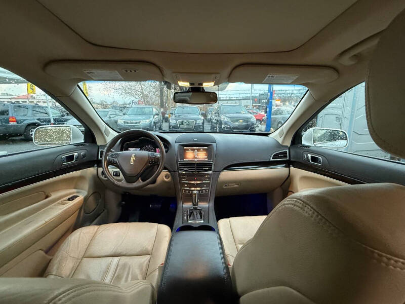 2015 Lincoln MKT EcoBoost