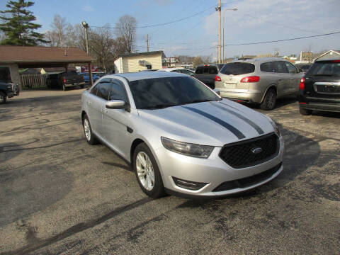 2018 Ford Taurus SEL