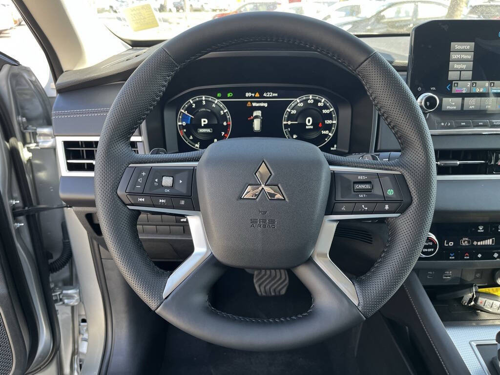 2024 Mitsubishi Outlander for sale at Axio Auto Boise in Boise, ID