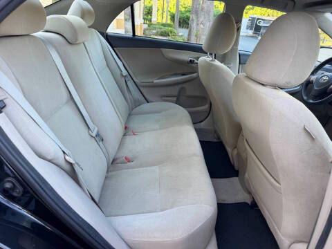 2012 Toyota Corolla LE