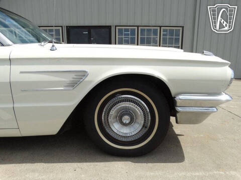 1965 Ford Thunderbird