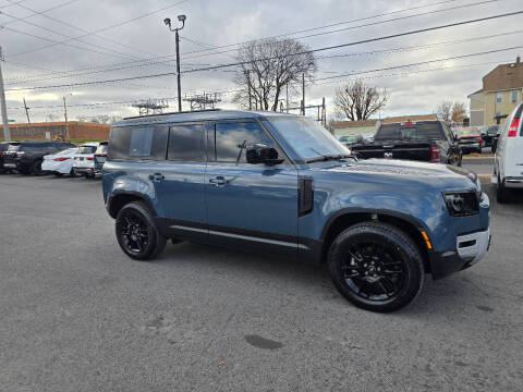 2024 Land Rover Defender 110 P300 S