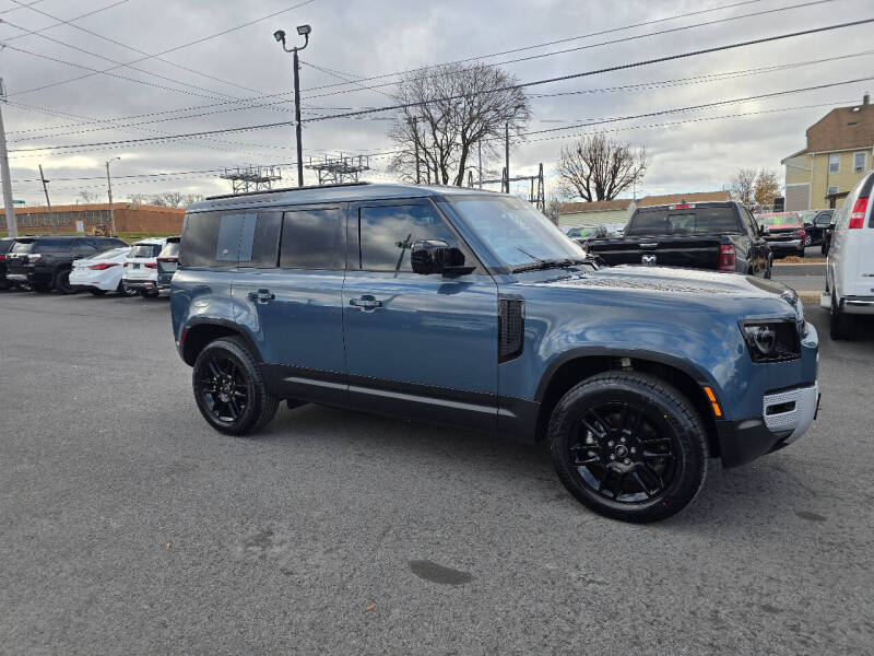 2024 Land Rover Defender 110 P300 S