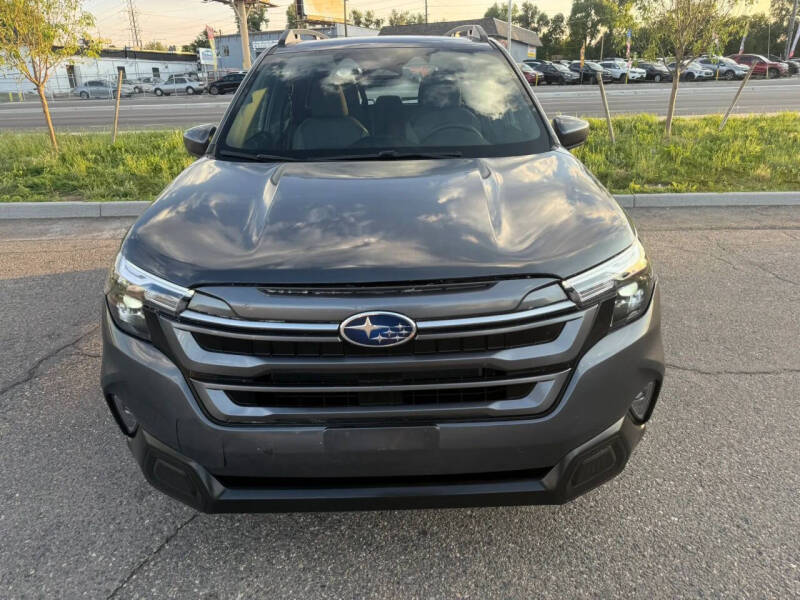 2025 Subaru Forester Premium