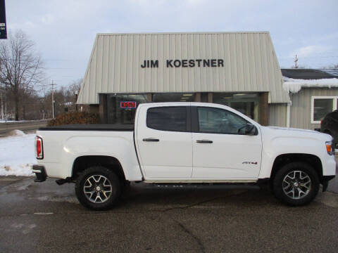 2022 GMC Canyon for sale at JIM KOESTNER INC in Plainwell MI