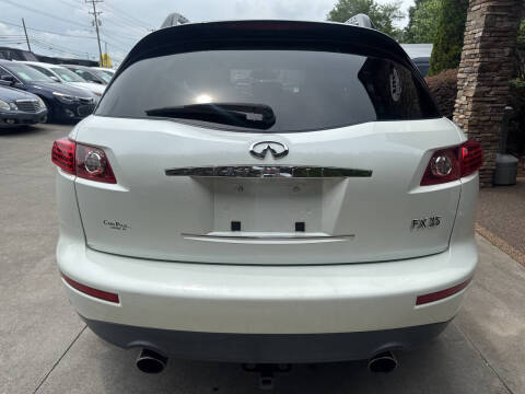 2004 Infiniti FX35