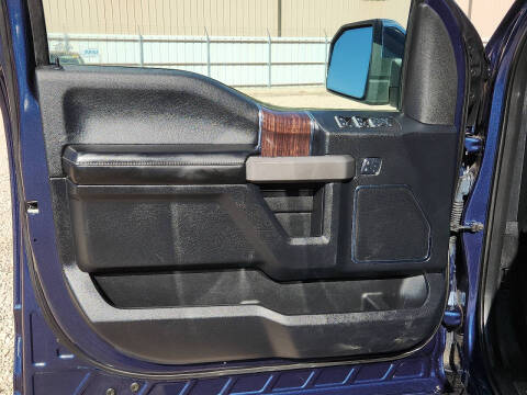 2017 Ford F-150 Platinum