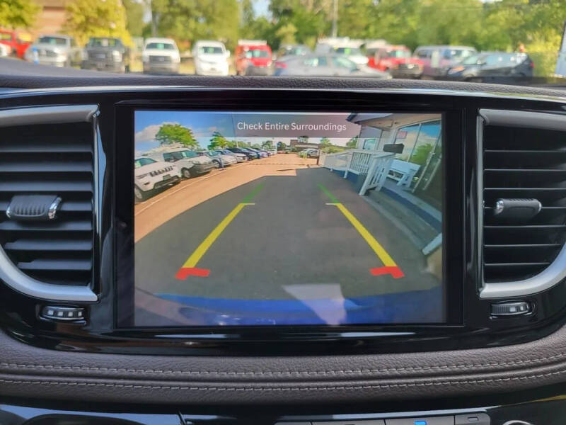 2021 Chrysler Pacifica Touring