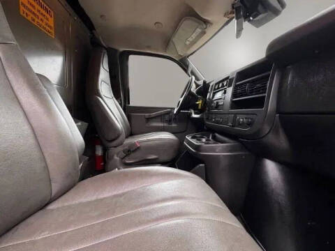 2019 Chevrolet Express 2500