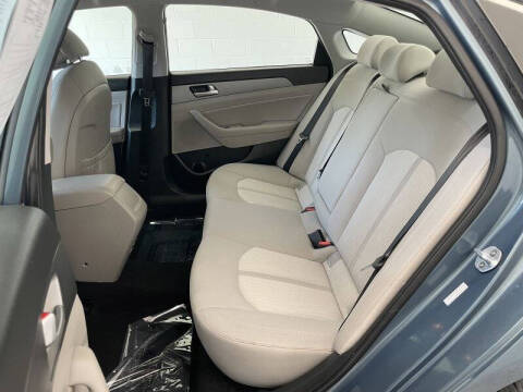 2016 Hyundai Sonata Hybrid SE