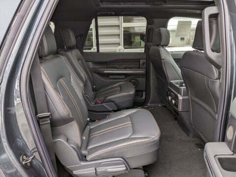 2024 Ford Expedition MAX Platinum