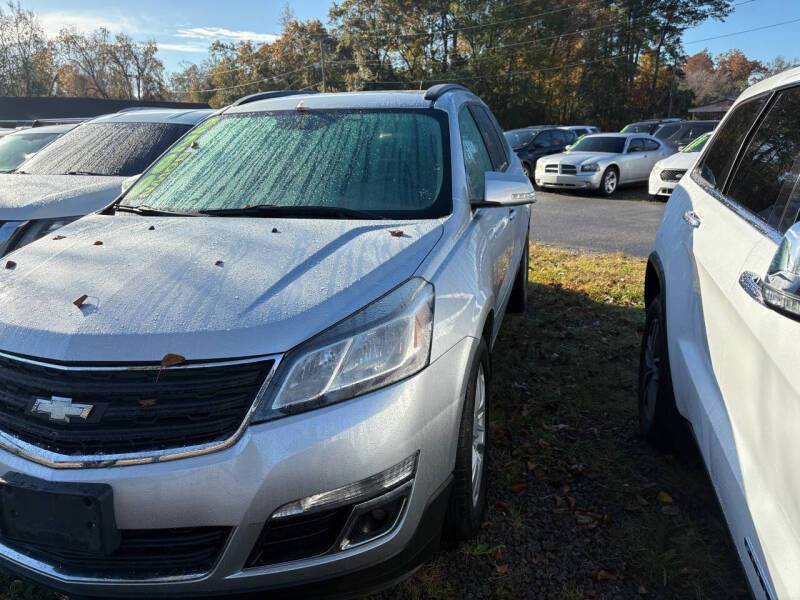 2017 Chevrolet Traverse 1LT photo 15