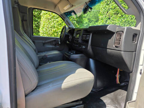 2018 Chevrolet Express 2500