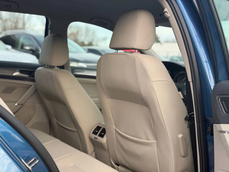 2017 Volkswagen Golf Alltrack