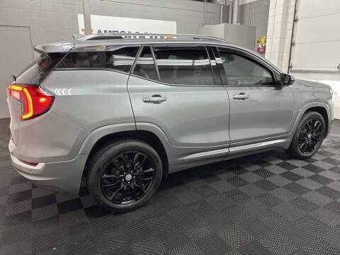 2024 GMC Terrain Denali