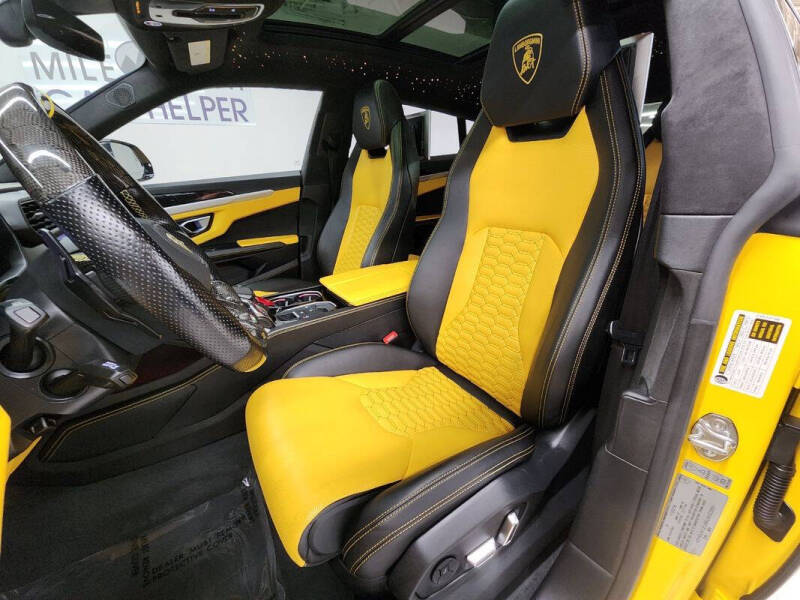 2019 Lamborghini Urus