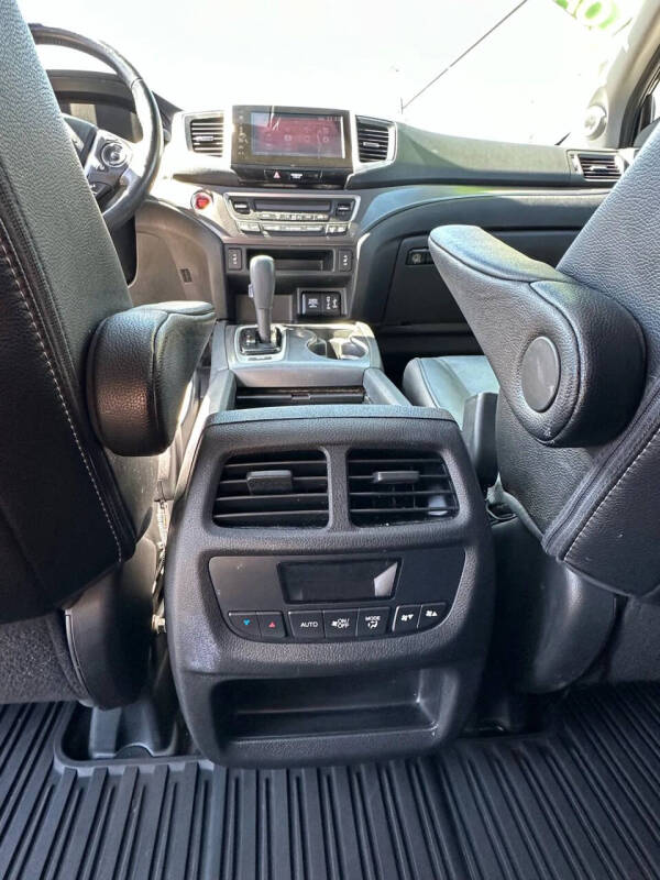 2018 Honda Pilot EX-L w/Honda Sensing