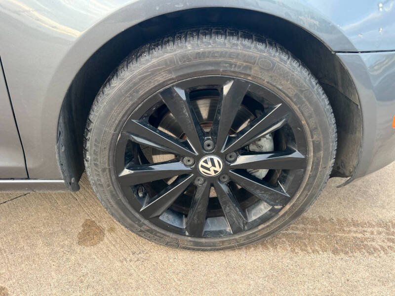 2013 Volkswagen Jetta SportWagen TDI