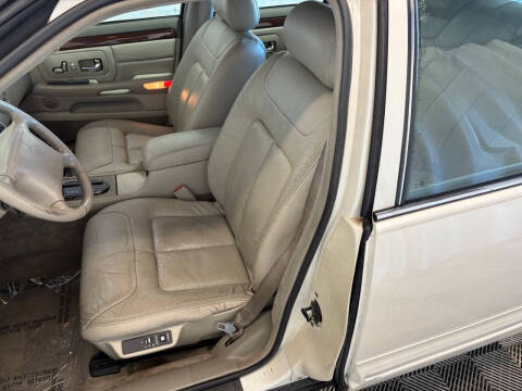 1999 Cadillac DeVille Concours