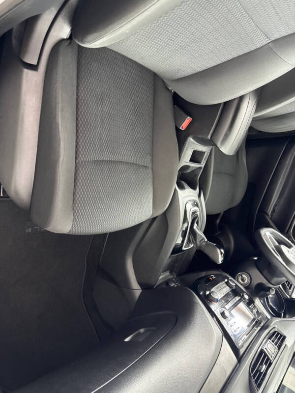 2017 Nissan Rogue Sport SV