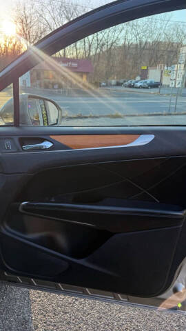 2017 Lincoln MKC Reserve