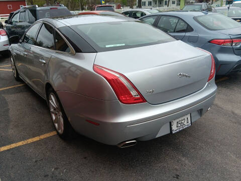 2011 Jaguar XJ