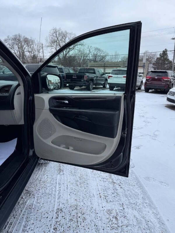 2017 Dodge Grand Caravan SE Plus