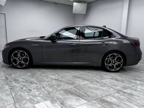 2023 Alfa Romeo Giulia Veloce