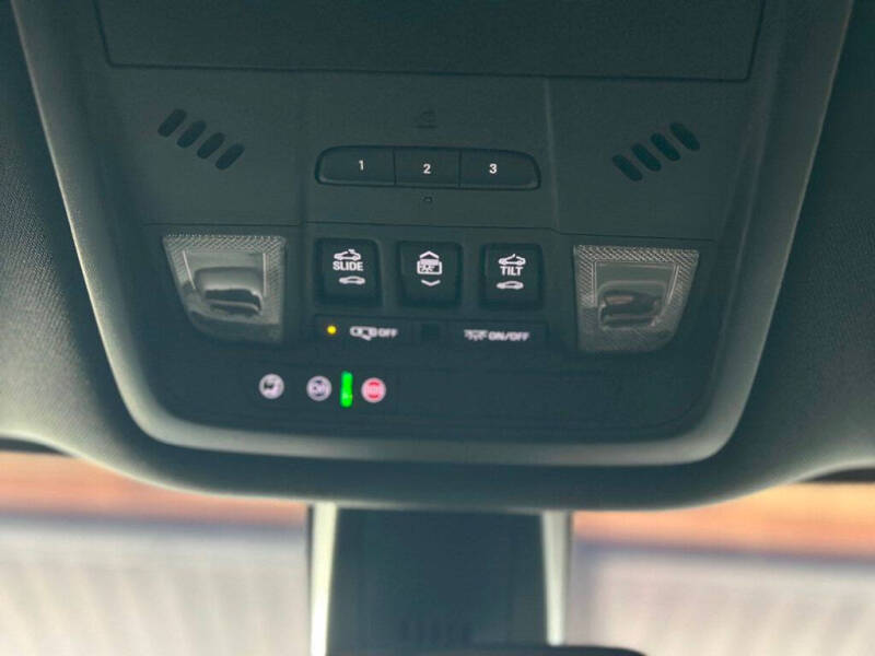 2022 Buick Enclave Essence