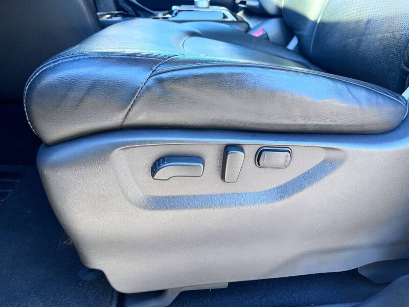 2022 Nissan Armada SL