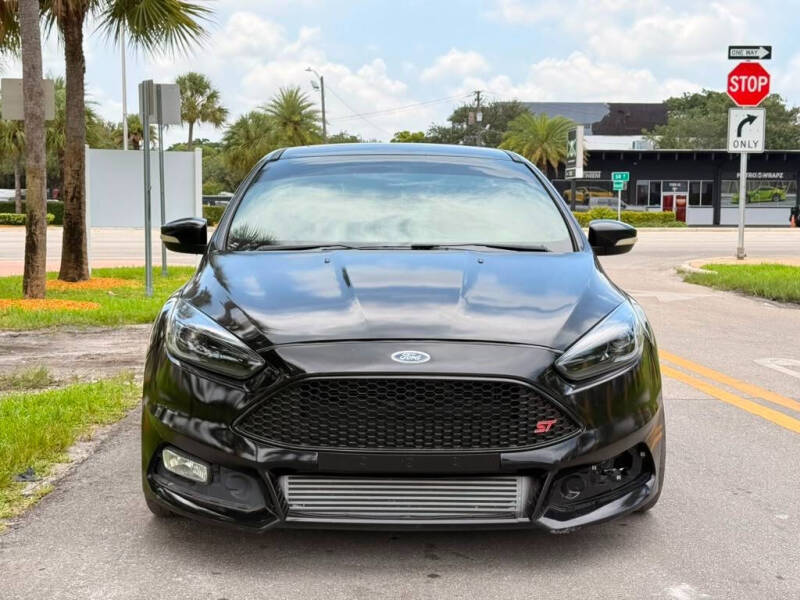 2017 Ford Focus ST