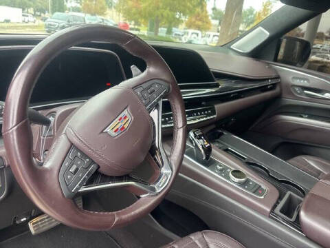 2023 Cadillac Escalade-V