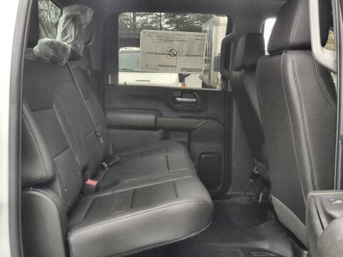 2025 GMC Sierra 3500HD CC Pro