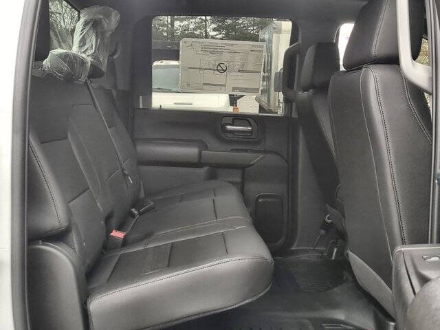 2025 GMC Sierra 3500HD CC Pro